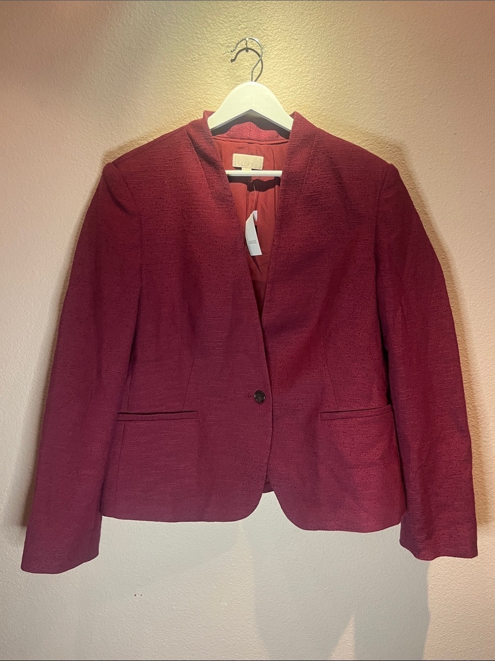 New Ann Taylor LOFT Women’s Textured Single Button Blazer Burgundy Wine Size 14 - Picture 2 of 10